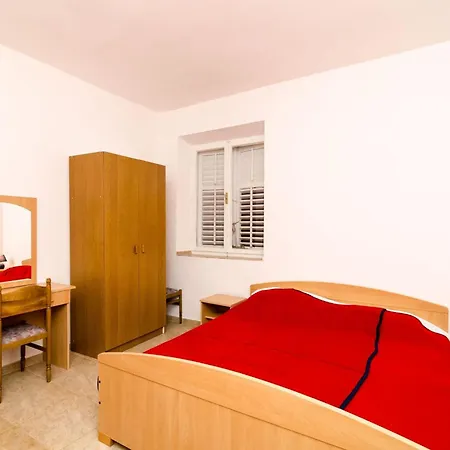 Kiko - With Balcony A5 דירה פומנה